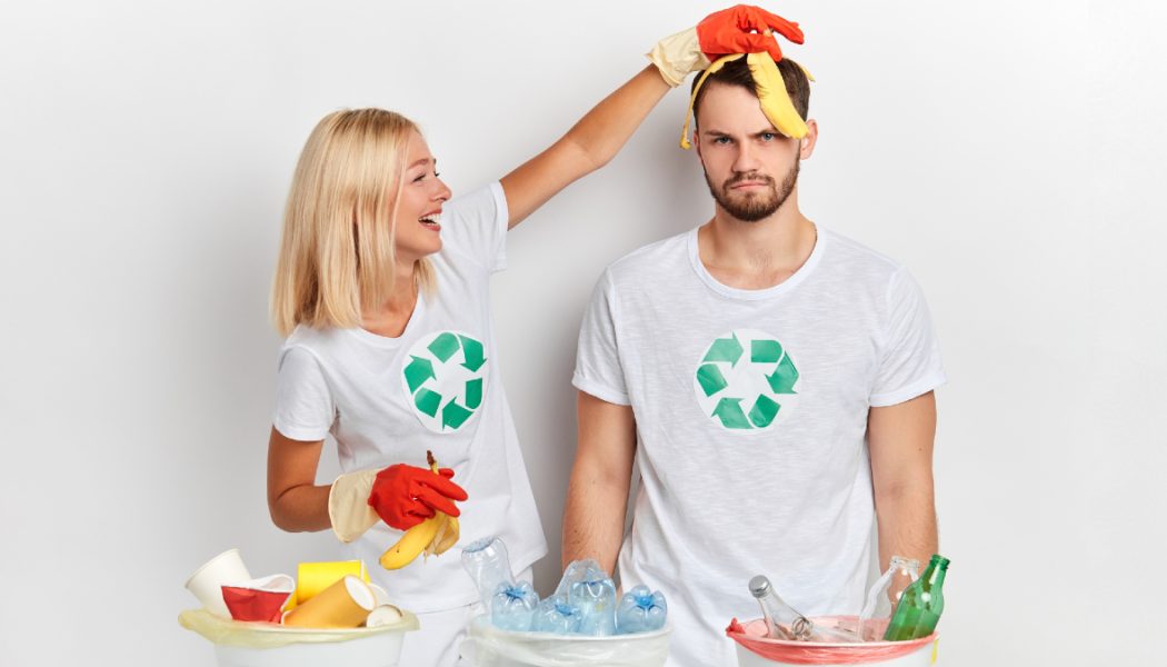 210903185113 couple recycle